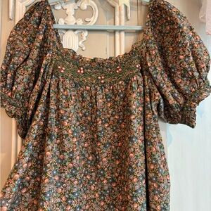 DOÉN “ELBA” Blouse, Smocked Floral Top, in “Laurel Canyon Rose” in a Size L